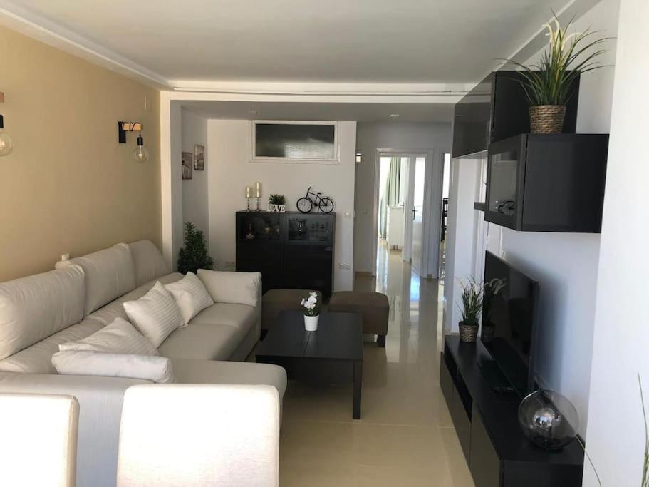 Apartamento Amplio Y Centrico فوينخيرولا المظهر الخارجي الصورة
